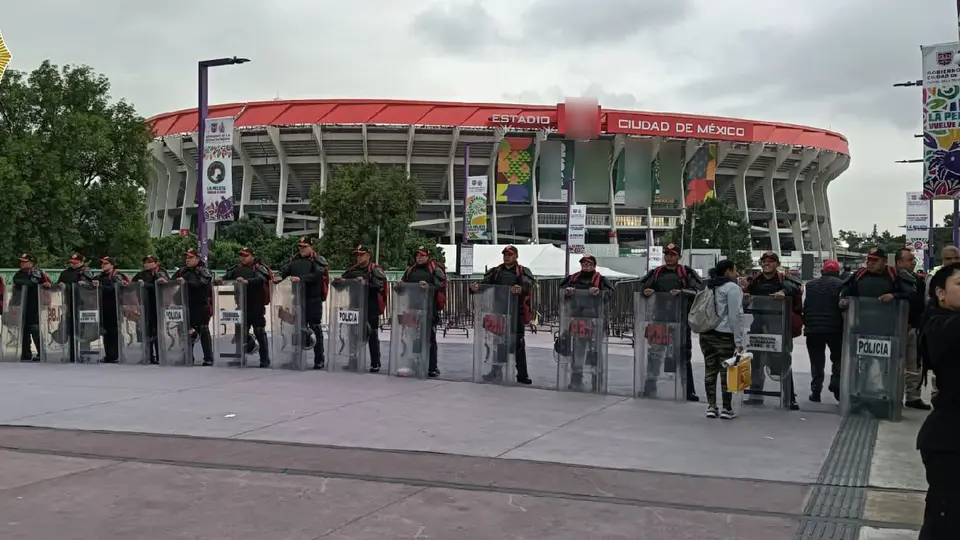 Se desplegarán 7 mil 500 elementos de seguridad, tanto al interior como al exterior del inmueble / FB: @PoliciaCDMX