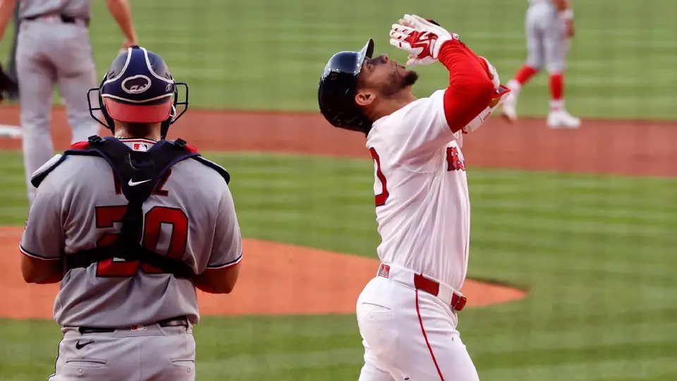 Willson Contreras rompe en llanto tras conectar un jonrón con Boston: "Pensaba en Venezuela"