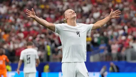 ¡A Octavos! Erling Haaland le da la victoria a Noruega y su boleto a 8vos de Final en los últimos minutos