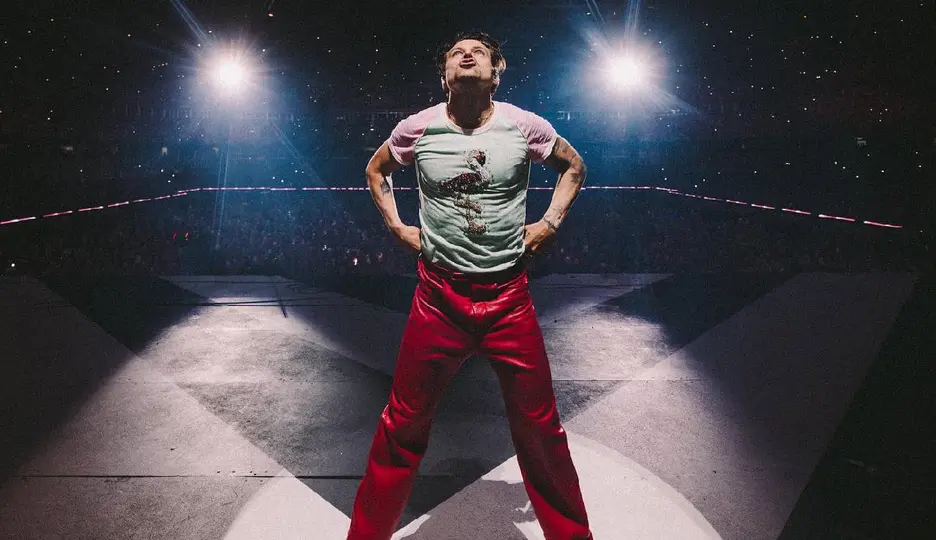 Seguidores del artista británico esperan una noche llena de música y emoción en el Estadio GNP / @harrystyles