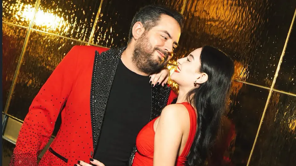 Los rumores de separación crecieron a raíz de no salir juntos en redes / FB: @JoseEduardoDerbez0