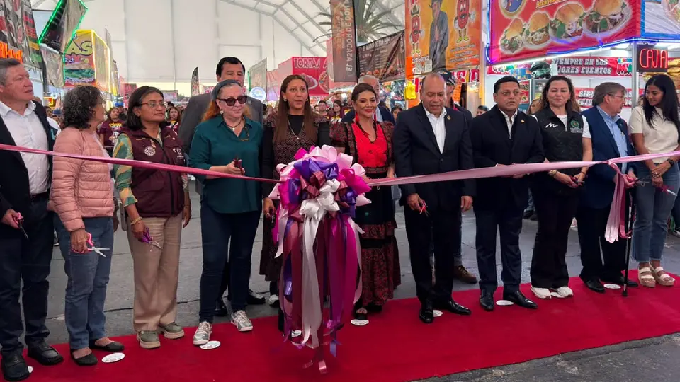 La jefa de Gobierno de la Ciudad de México, Clara Brugada, inauguró la Torta Fest 2026 / Gina Sánchez