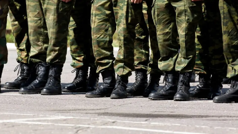 La SEP expuso que ninguna institución educativa debe de opere bajo la denominación o modalidad militarizada / Magnific
