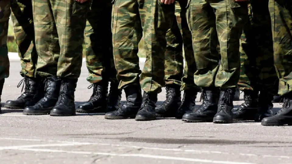 La SEP expuso que ninguna institución educativa debe de opere bajo la denominación o modalidad militarizada / Magnific