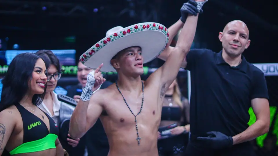 Jessie Rosas es el nuevo mexicano en UFC | Redes