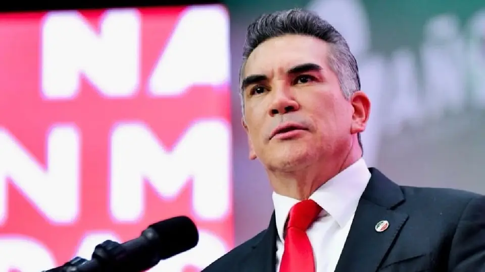Alito Moreno cuestionó que el árbitro electoral concentre sus esfuerzos en revisar expresiones utilizadas en redes / FB: @AlejandroMC
