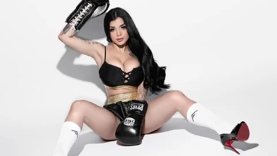 Karely Ruiz detalla que todos en sus familia están bien y fuera de peligro / IG: @karelyruiz