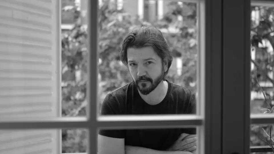 El actor mexicano recibirá un galardón por su destacada trayectoria en el cine internacional / Ig @ diegoluna_