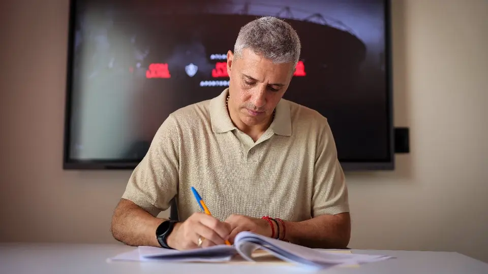 Hernán Crespo, entrenador de Atlas | x:@AtlasFC