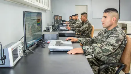 ¡Es una orden soldado! SEP anuncia el cierre de todas las escuelas militarizadas en México
