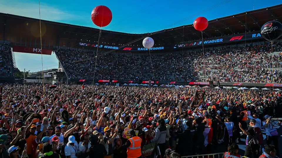 Afición en el Gran Premio de la Ciudad de México 2025 | IMAGO 7