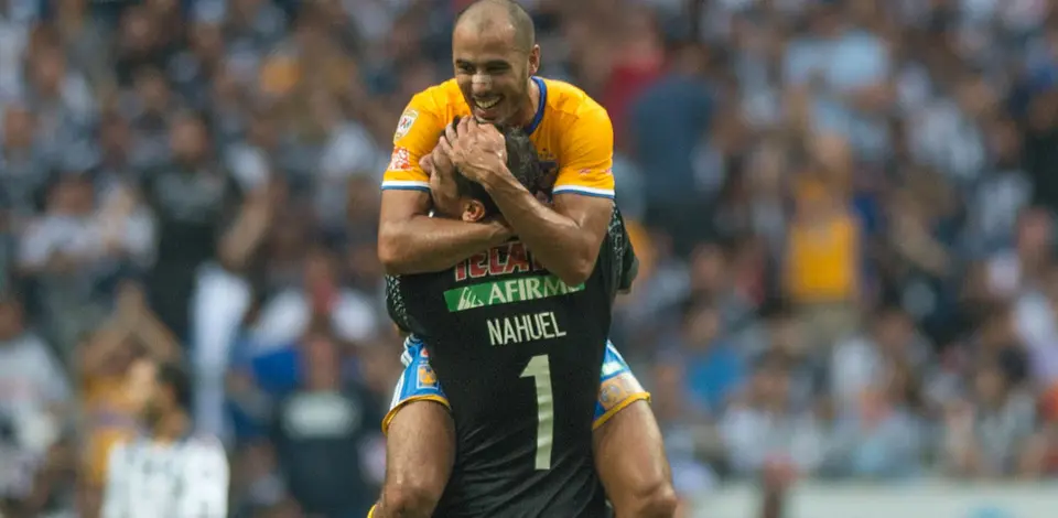 Pizarro y Gignac compartieron vestidor en Tigres | MEXSPORT