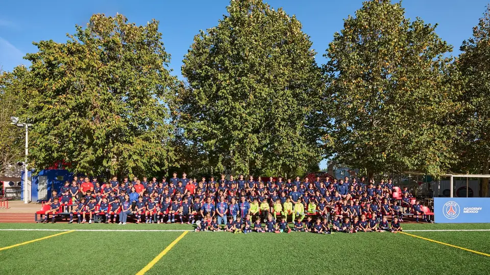 Foto oficial de la PSG Academy en México | FB: psgacademiamx