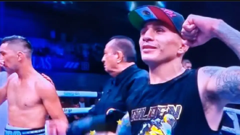 Bronco Lara vence por KO técnico a Carlos Ornelas en menos de dos rounds