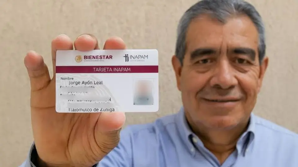 La tarjeta INAPAM permite acceder a descuentos en salud, transporte, alimentación, cultura y otros servicios./ RS