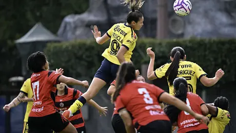 América mantiene el paso perfecto tras vencer a Xolas 3-1