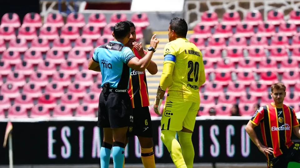 Protesta Leones Negros en el Estadio Jalisco | IMAGO7