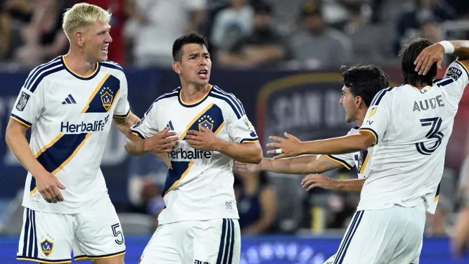 ¡La ley del ex! 'Chucky' Lozano le marca al San Diego, pero no puede evitar la caída del Galaxy