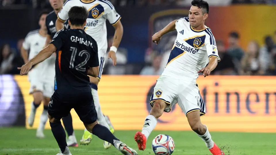 'Chucky' Lozano en el partido de Galaxy contra San Diego en la MLS | AFP