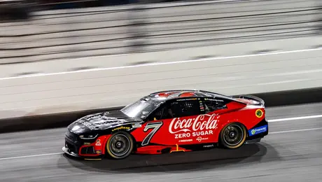 Daniel Suárez cerca de la gloria; el mexicano termina segundo en Daytona