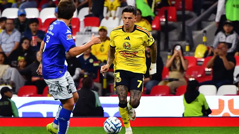 Brian Rodríguez en acción con América en el Apertura 2026 de la Liga MX | MEXSPORT