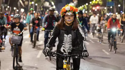 ¡Prepara el disfraz! Así será el Paseo Nocturno de Día de Muertos 2026 en CDMX
