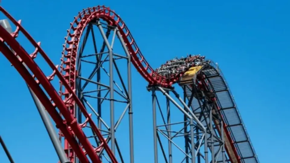 Six Flags cerrará su montaña rusa más famosa: ¿cuál fue el motivo?