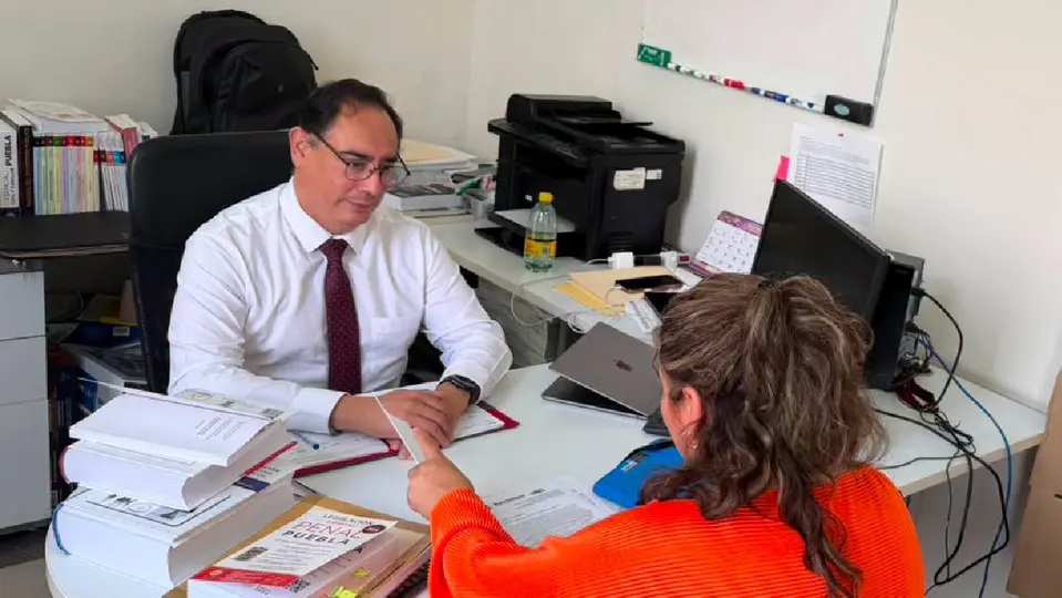 El funcionario fue localizado sin vida durante la mañana del 25 de septiembre de 2026 en el sótano 3 del CIS de Angelópolis / Especial