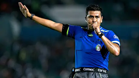 Exárbitro mexicano, Miguel Chacón, será presidente de la la Comisión de Arbitraje de Costa Rica