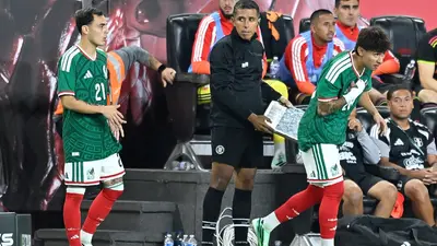 Santiago Sandoval y Hugo Camberos debutan con la Selección Mayor