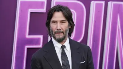 Keanu Reeves visitará la CDMX… ¡y tocará rock!