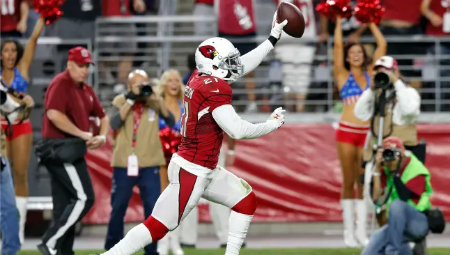 Cardenales remonta ante San Luis pese a lesión de Palmer