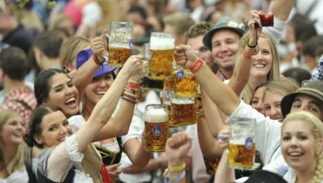 Aumenta venta de cerveza en Alemania por el Mundial