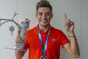 'Ya no nos ven como los payasos': Paredes