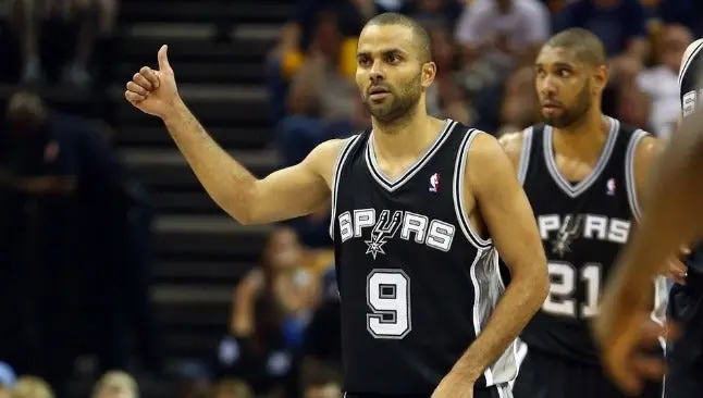 Tony Parker renueva contrato con los Spurs