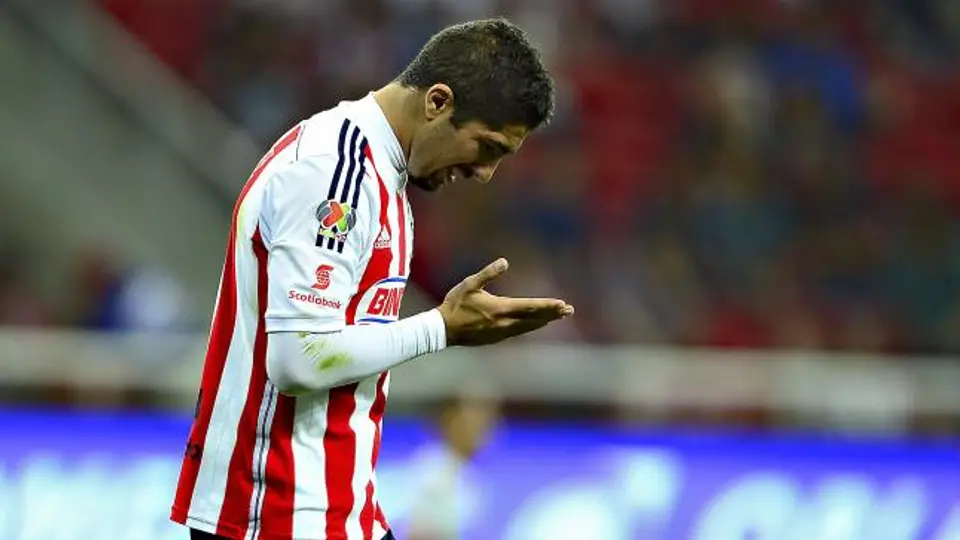 Jair Pereira sufre ruptura de meniscos y sería baja un mes