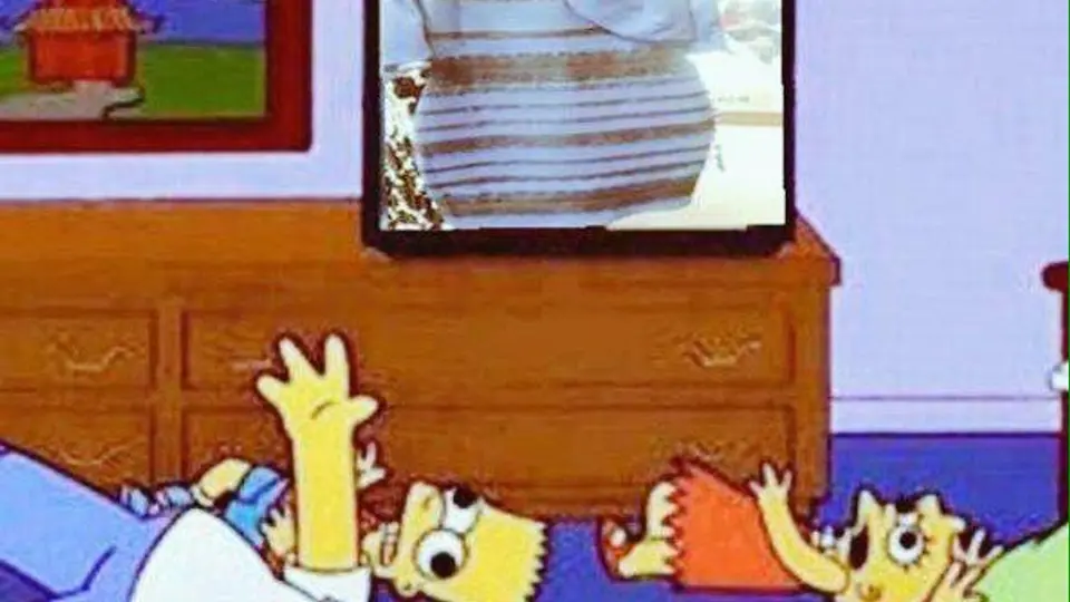 Reacciones en redes sociales sobre el color del vestido