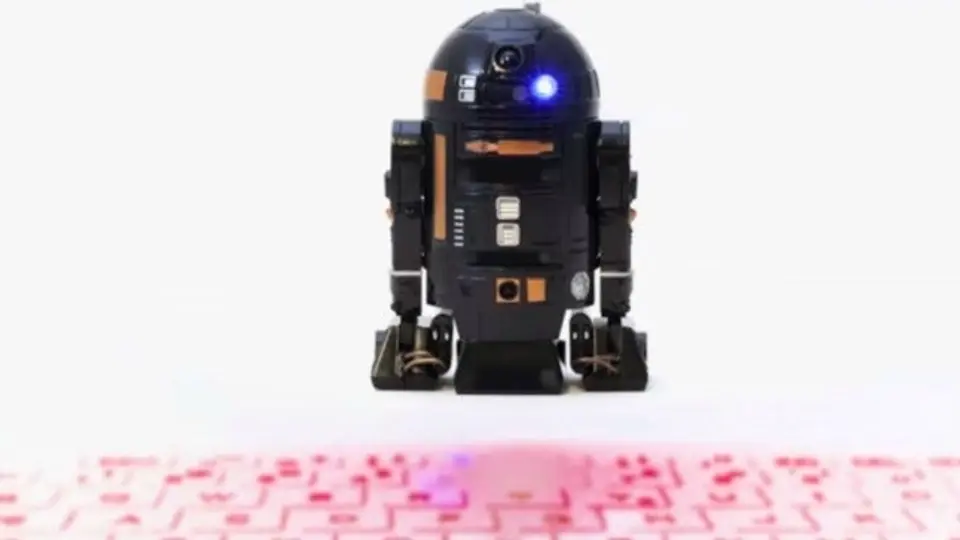 Lanzan edición limitada de teclado virtual de R2D2