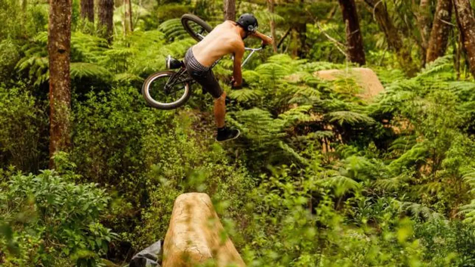 Conoce el paraíso natural para BMX en Nueva Zelanda