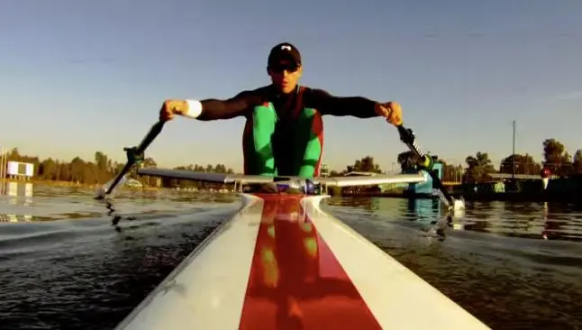 Atleta mexicano de remo solicita apoyo en fondeadora para Río 2016