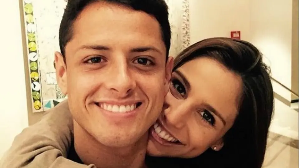 Chicharito dedica poético tuit a Lucía Villalón