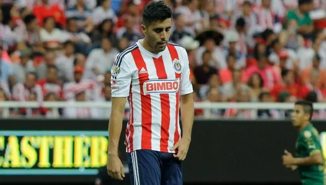 Néstor Vidrio, en un partido de Chivas | IMAGO7