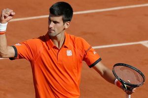 Djokovic sufre para avanzar a Final de Roland Garros