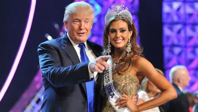 Univisión cancela programa de Trump por críticas a mexicanos