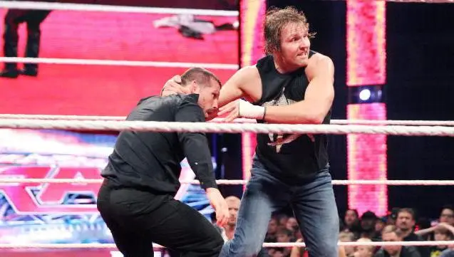 Televisora ecuatoriana, multada por emitir la WWE en horario inapropiado
