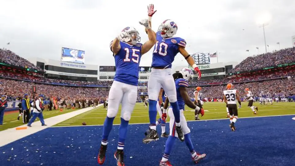 Buffalo viene de atrás y derrota a los Cafés
