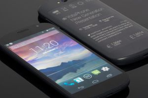 Sale a la venta celular con dos pantallas