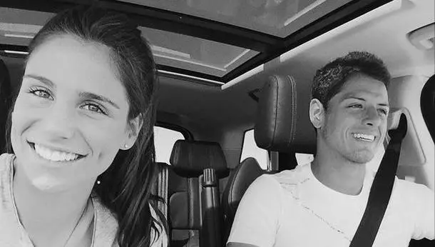 Lucía Villalón presume noviazgo con Chicharito