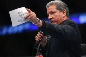 Bruce Buffer considera que 'Pelea del Siglo' benefició a UFC