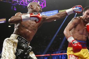 Jueces dieron' victoria a Pacquiao en Pelea del Siglo'